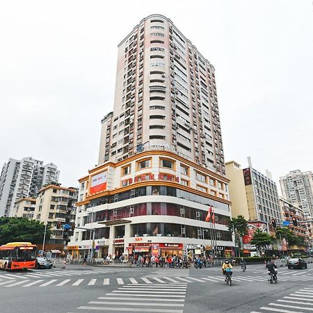 Royal Plaza Hotel Kuangcsou Kültér fotó