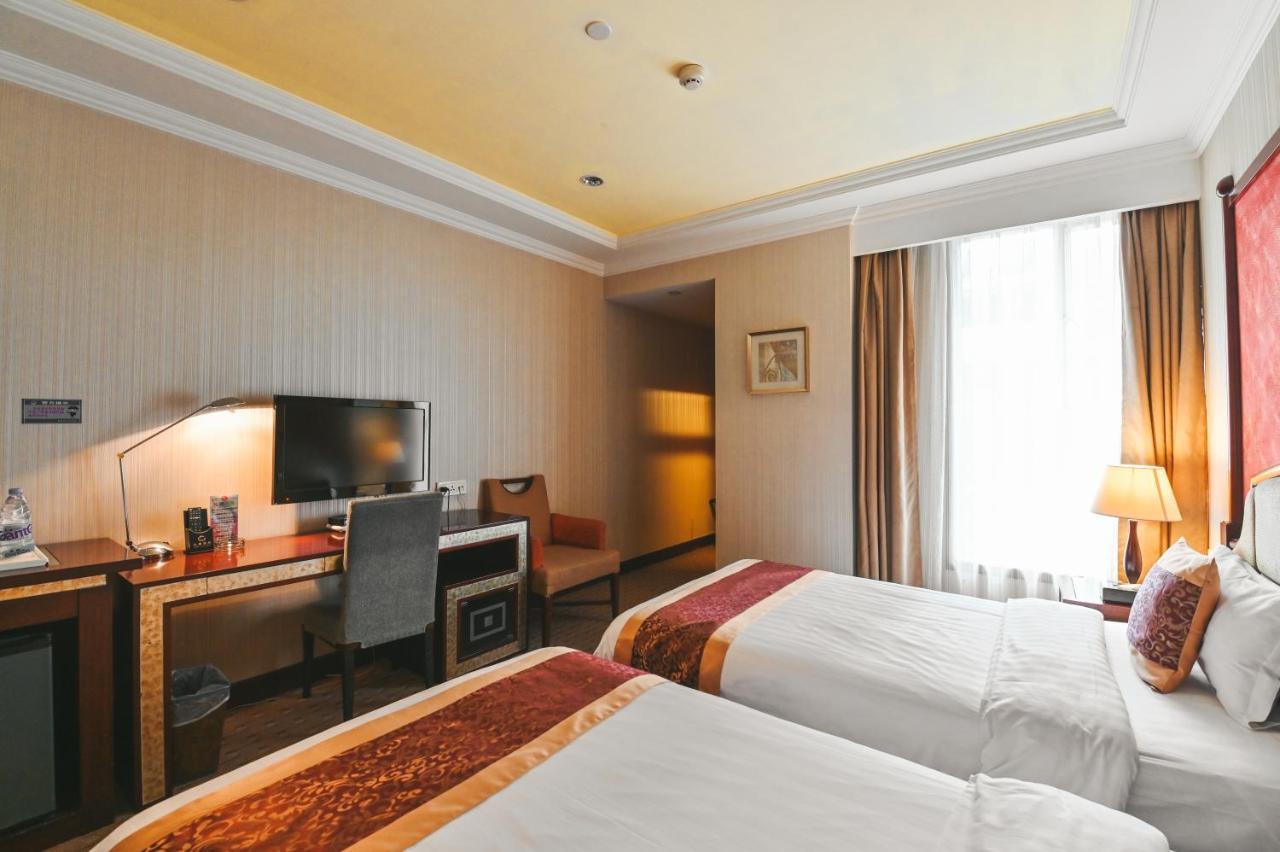 Royal Plaza Hotel Kuangcsou Kültér fotó