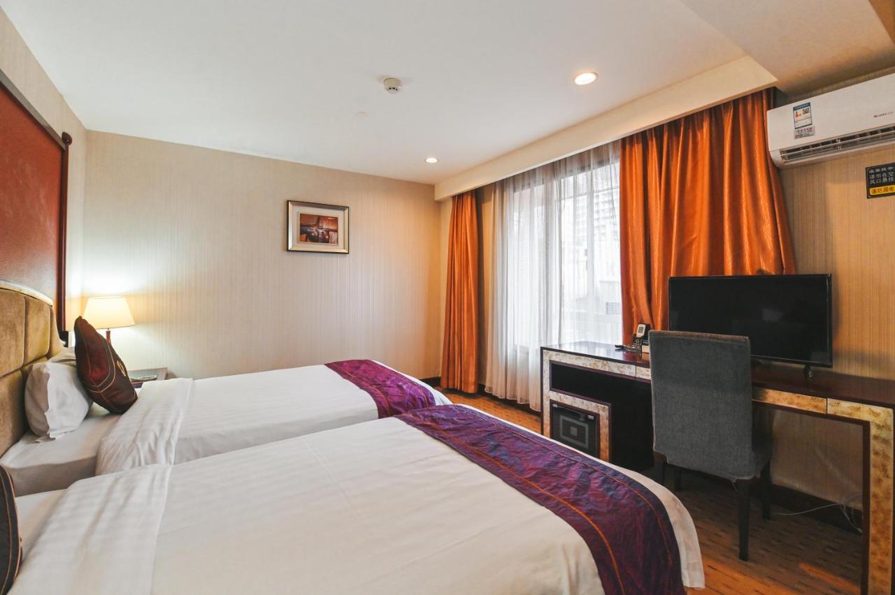 Royal Plaza Hotel Kuangcsou Kültér fotó